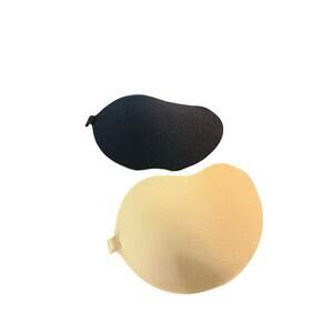 Invisable bra set. Black and nude pads